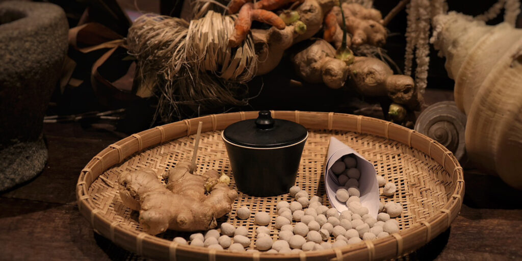 Koh Yor luk-on herbal powder, the base of the SAN Herbal Mask